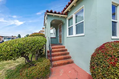 5707 Carberry Ave, Oakland, CA 94609 - Photo 4