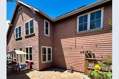 2036 Serra Ln, Hercules, CA 94547 - Photo 22