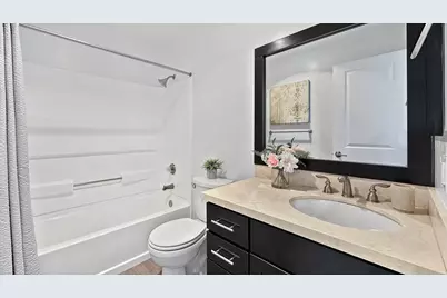 6400 Christie Avenue #3202, Emeryville, CA 94608 - Photo 12