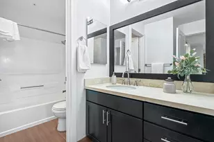 6400 Christie Ave, Emeryville, CA 94608 - Photo 6