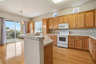 1036 Bismarck Ter, Brentwood, CA 94513 - Photo 6