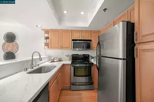 2550 Oak Rd, Walnut Creek, CA 94597 - Photo 6