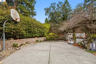 28 Harrington Rd, Moraga, CA 94556 - Photo 58