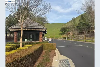 28 Harrington Rd, Moraga, CA 94556 - Photo 6