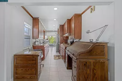 6727 87th Pl, Los Angeles, CA 90045 - Photo 32