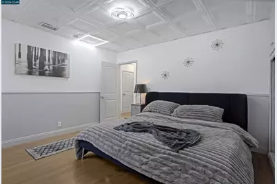 6727 87th Pl, Los Angeles, CA 90045 - Photo 16