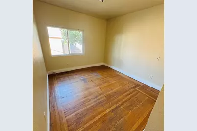 614 28th St, Sacramento, CA 95816 - Photo 14