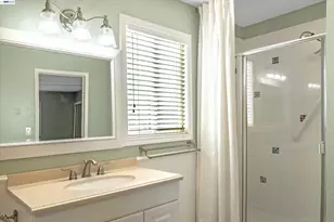 3263 Vineyard Ave, Pleasanton, CA 94566 - Photo 14