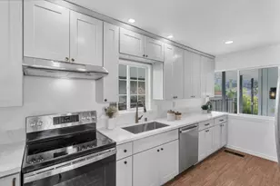 2819 Bayview Dr, Alameda, CA 94501 - Photo 6