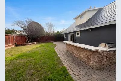 400 Santa Maria Dr, Fairfield, CA 94533 - Photo 26