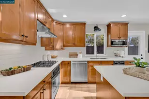 1760 Magnolia Way, Walnut Creek, CA 94595 - Photo 10