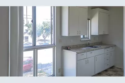 431 11th St, San Jose, CA 95112 - Photo 20