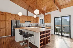 6689 Exeter Dr, Oakland, CA 94611 - Photo 20