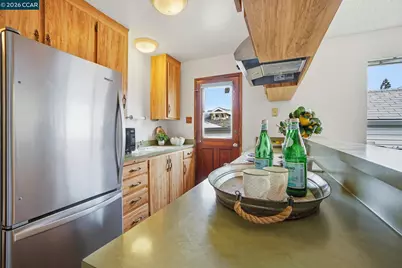 871 Merle Ave, Martinez, CA 94553 - Photo 12