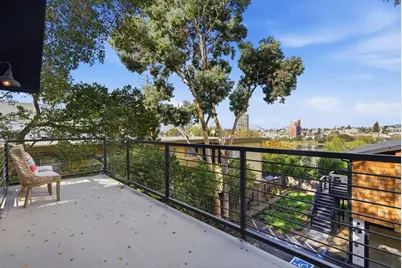 335 Hanover Ave, Oakland, CA 94606 - Photo 18