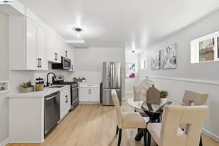 335 Hanover Ave, Oakland, CA 94606 - Photo 32