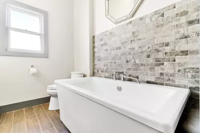 548 37th St, Oakland, CA 94609 - Photo 24