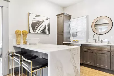 548 37th St, Oakland, CA 94609 - Photo 20