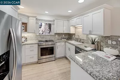 3437 Tice Creek Dr #1, Walnut Creek, CA 94595 - Photo 2