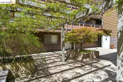 2601 College Ave #203, Berkeley, CA 94704 - Photo 18