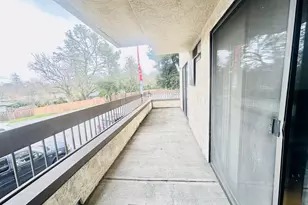 320 Villa Way, Walnut Creek, CA 94595 - Photo 24