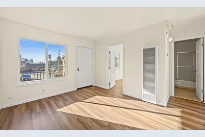 22241 Garden Ave, Hayward, CA 94541 - Photo 4