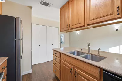 9 El Capitan Ln, Antioch, CA 94509 - Photo 8