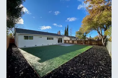 1832 Elkwood Dr, Concord, CA 94519 - Photo 32