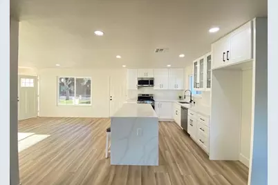 1832 Elkwood Dr, Concord, CA 94519 - Photo 16