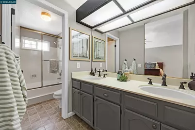 60 Rainbow Cir, Danville, CA 94506 - Photo 32