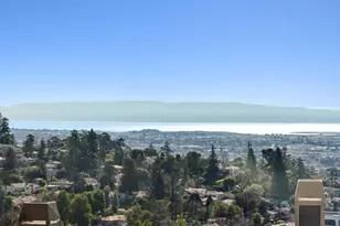 6466 Bayview Dr, Oakland, CA 94605 - Photo 34