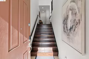 6466 Bayview Dr, Oakland, CA 94605 - Photo 48