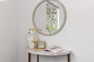 6466 Bayview Dr, Oakland, CA 94605 - Photo 40