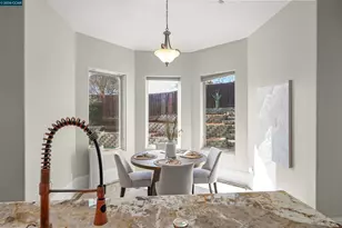 6010 Kolb Ranch Dr, Pleasanton, CA 94588 - Photo 18