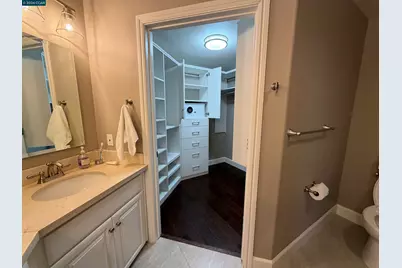 1800 Alma Ave #402, Walnut Creek, CA 94596 - Photo 8