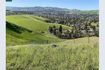 2490 Tassajara Ln, Danville, CA 94526 - Photo 4