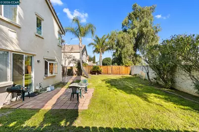 2057 Crater Peak Way, Antioch, CA 94531 - Photo 38