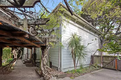 2415 Blake St, Berkeley, CA 94704 - Photo 12