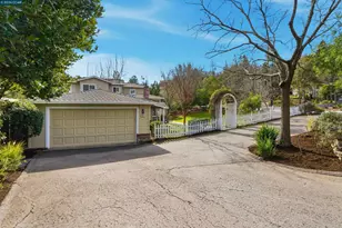 82 Sleepy Hollow Ln, Orinda, CA 94563 - Photo 40