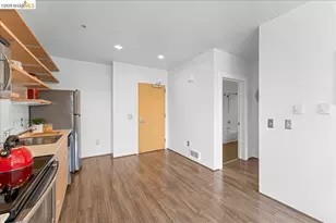 1201 Pine St, Oakland, CA 94607 - Photo 14