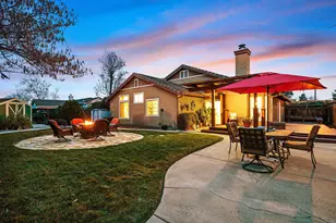 1127 Meadow Dr, Livermore, CA 94551 - Photo 32