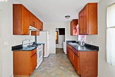 118 Maine Avenue, Richmond, CA 94804 - Photo 10