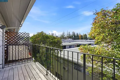 1077 Wesley Ct #7, Walnut Creek, CA 94597 - Photo 16