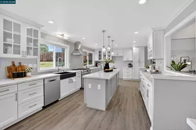 4310 Foothill Way, Pittsburg, CA 94565 - Photo 8