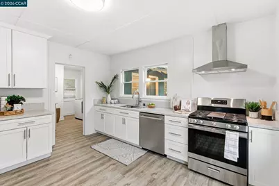 2142 Grant St, Concord, CA 94520 - Photo 12