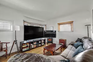 976 Park St, Alameda, CA 94501 - Photo 2