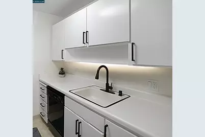 440 Civic Dr #203, Walnut Creek, CA 94596 - Photo 4