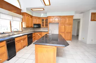 2350 St Anton Dr, Lodi, CA 95242 - Photo 14