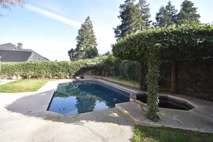 2350 St Anton Dr, Lodi, CA 95242 - Photo 6