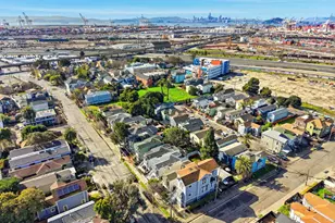 879 Wood St, Oakland, CA 94607 - Photo 50